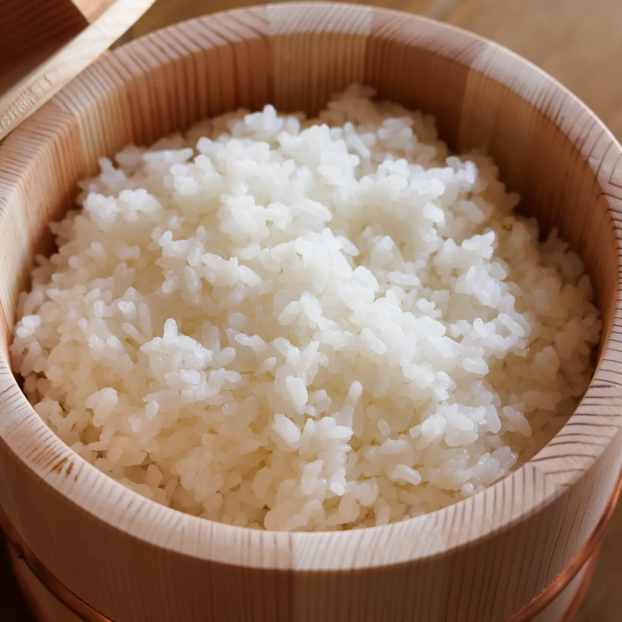 お櫃 0.5ℓ 3合 （国産赤白杉）